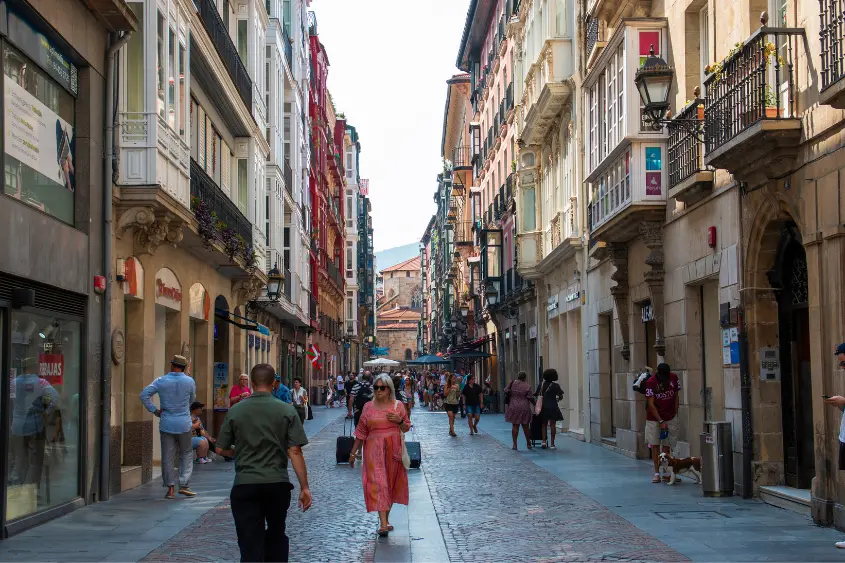 How to Travel Europe on a $50_Day Budget